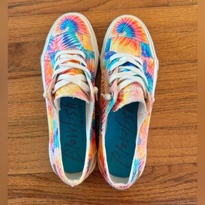 Blowfish Malibu Women’s Tie-Dye Canvas Sneakers - Multicolor